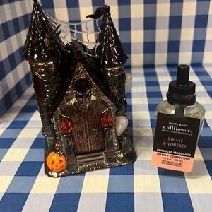 🆕Bath & Body Works Halloween Haunted Castle Projector Wallflower Whiskey Coffee